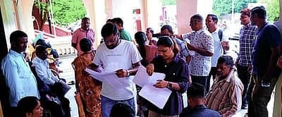 Voters chase documents as SIR notices trigger rush to offices