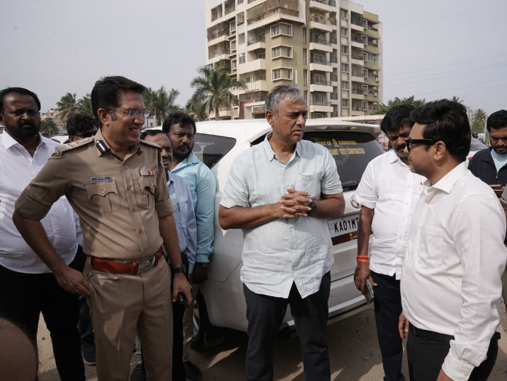 Commissioner Rao inspects East Bengaluru projects 