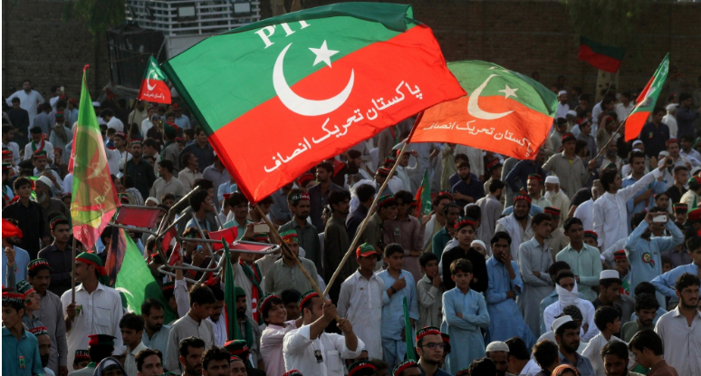 Pakistan police detain PTI leaders before protests