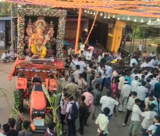 DJ permission dispute halts Ganesh immersion