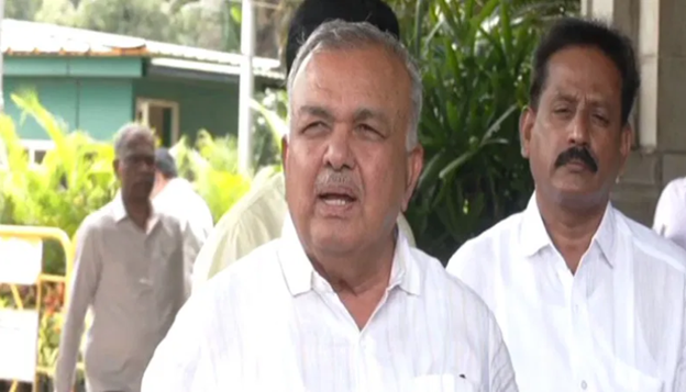 Ramalinga Reddy urges party leaders to stay silent to avoid internal damage