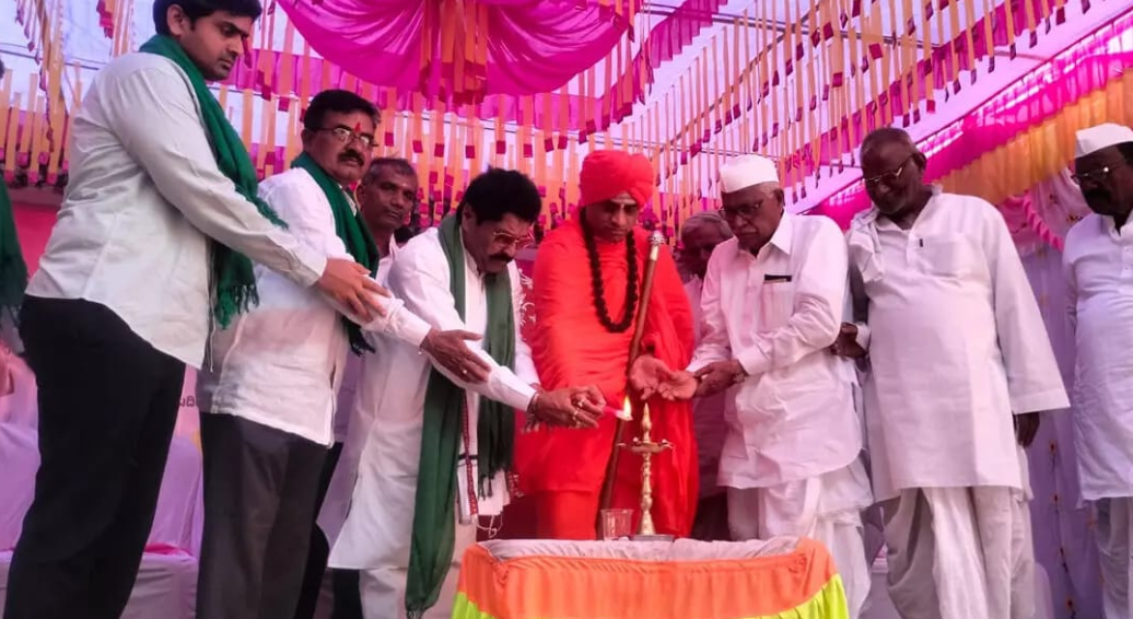 Farmers pool funds to build road under J.M. Korabu’s leadership
