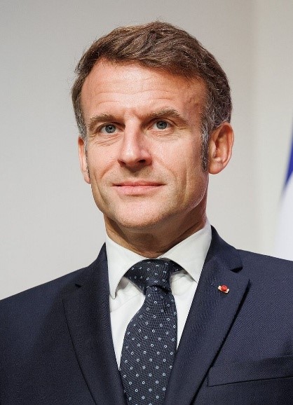 Explosions Strike Near Prez. Macron in Damascus