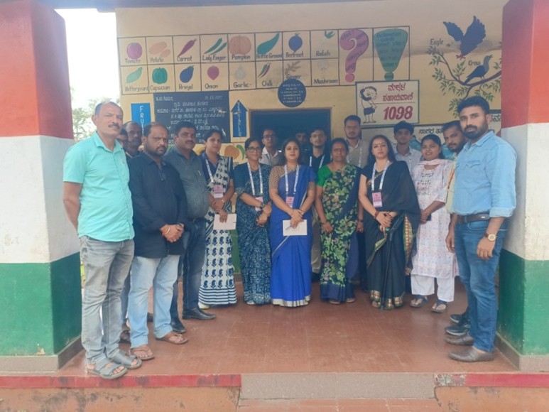 ECI Team Visits Shivamogga, Inspects Polling Booths