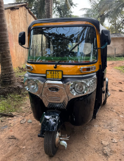 Autorickshaw Driver Assaulted by Youth in Hubballi’s Eshwar Nagar