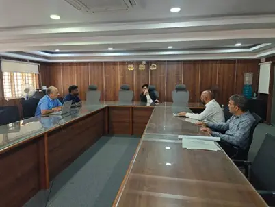 Companies must take up joint ventures to provide basic amenities to the citizens under their CSR funds