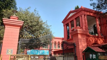 Students Move HC against School for Ignoring National Anthem, Curtailing Dasara Break