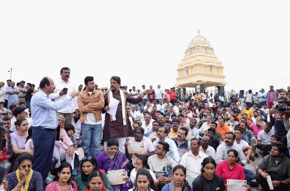 BJP leaders protest against Lalbagh tunnel project