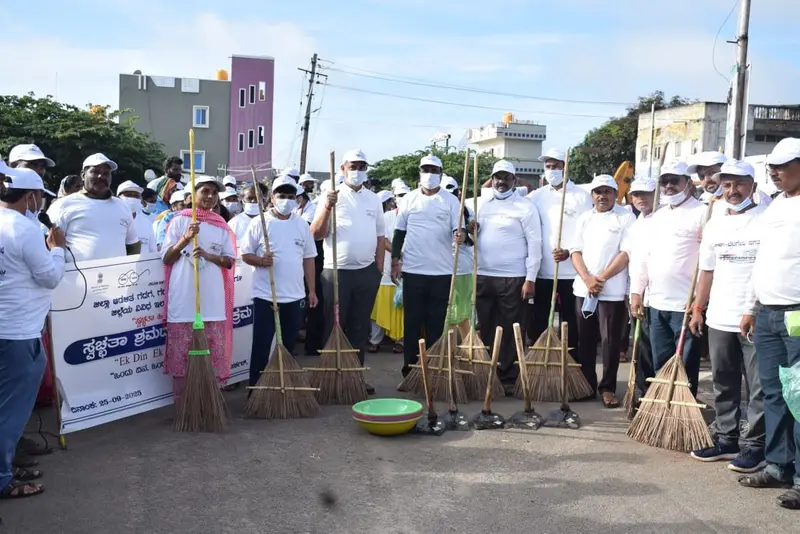 “One Day, One Hour, Everyone Together” Under Swachhta Hi Seva Abhiyan