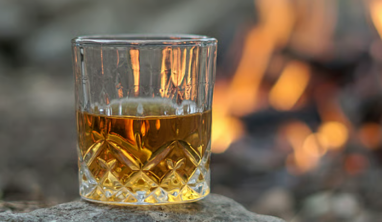Karnataka leads India whiskey sales in FY25