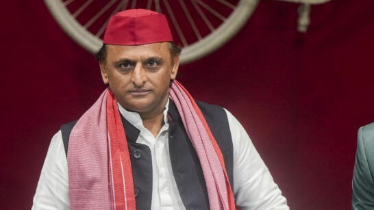 Akhilesh Yadav: EC removing backward community voters' names