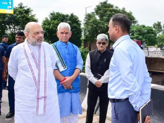 Amit Shah reviews flood-hit areas in Jammu