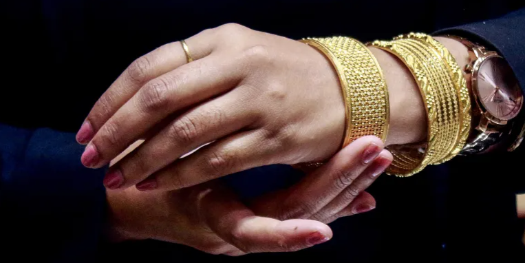 Gold, silver ETFs surge amid fed cut hopes