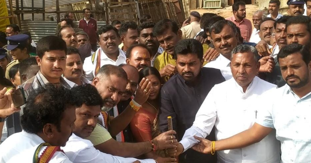 Weavers’ textile market complex construction begins