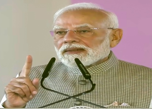 PM Modi criticizes past governments, inaugurates NMIA, Metro, and youth initiatives