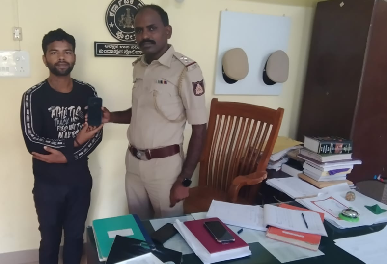 Police Recover Lost Mobile Using CEIR Portal