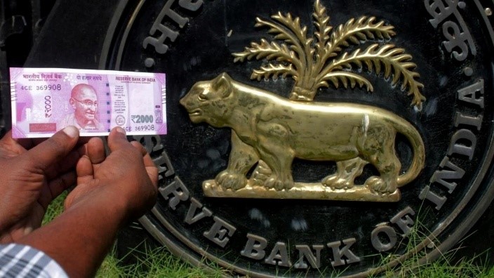 ₹2000 notes worth ₹5,884 crore remain in circulation: RBI report