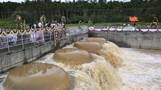 CM Siddaramaiah Inaugurates Phase-II of KC Valley Project to Recharge 30 Lakes in Kolar