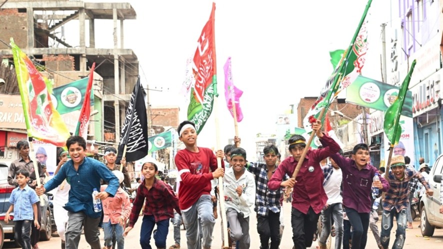 Donations Collected for Flood Victims During Eid Milad Celebrations