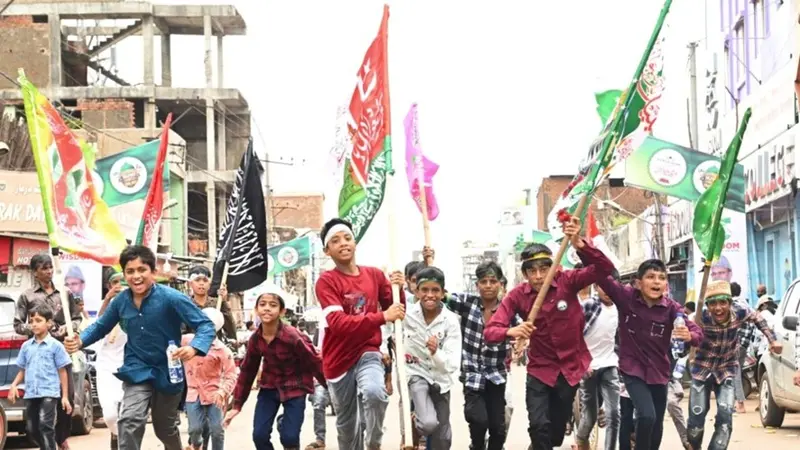 Donations Collected for Flood Victims During Eid Milad Celebrations