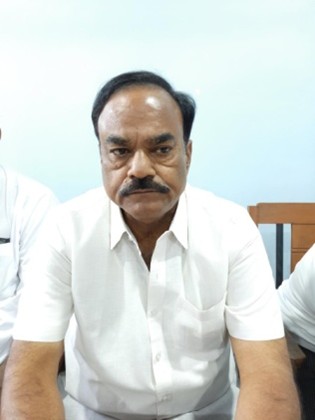 Conspiracy to Distance Lingayats from Hinduism by Swamijis: Yatnal