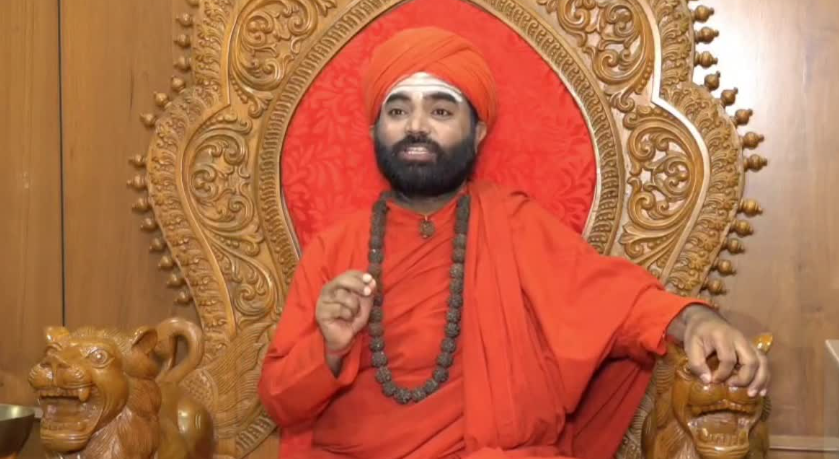 Swamiji stands firm amid Peeth dispute row