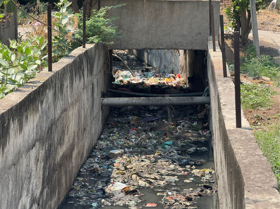 Foul Drain Turns Life Miserable in Vijayapura