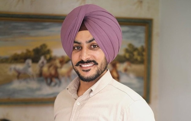 Punjabi Singer-Actor Rajvir Jawanda Dies in Crash