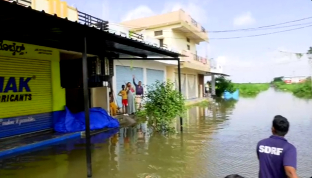 Yadgir Faces Severe Flooding, Families Rescued by SDRF
