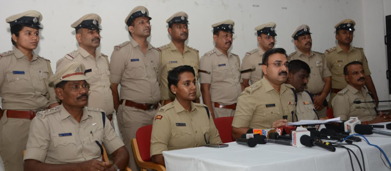 Police crack brutal killing case in Vijayapura