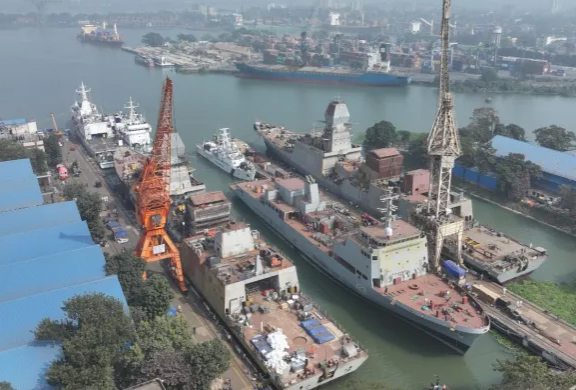 Cabinet clears ₹69,725 crore maritime boost plan