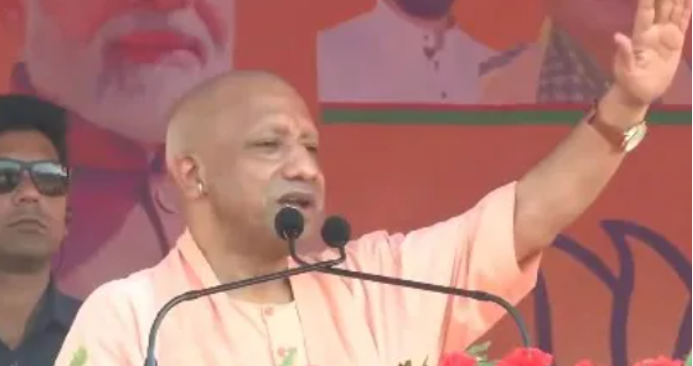 Yogi warns Bihar voters against infiltrators