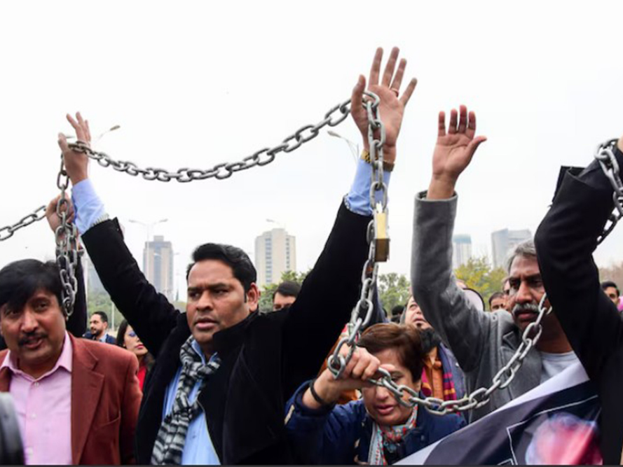 Pakistan leaders urged to protect free speech