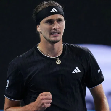 Zverev crushes Cerundolo to face in-form sinner