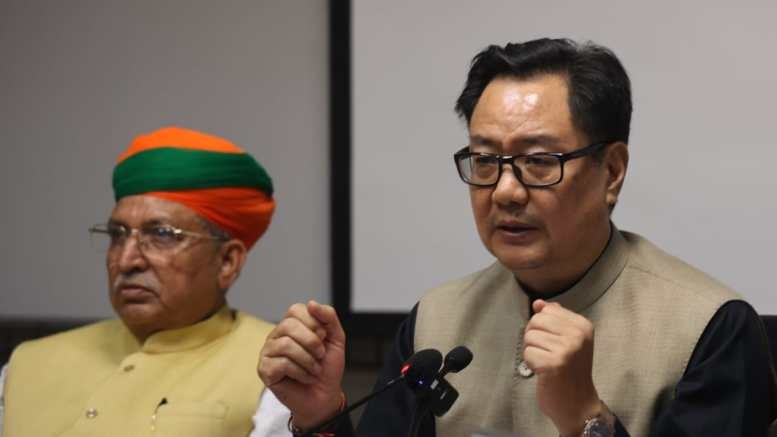Rijiju blames Cong for women bill defeat