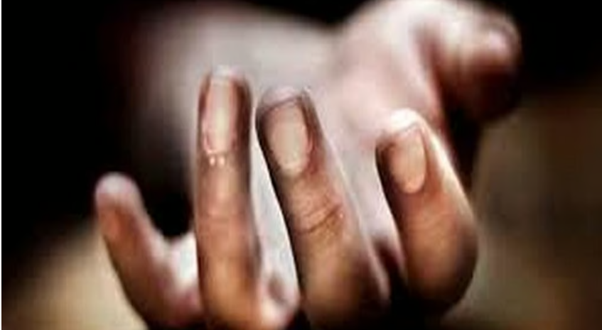 Woman Attempts Suicide at Protest Over Internal Reservations