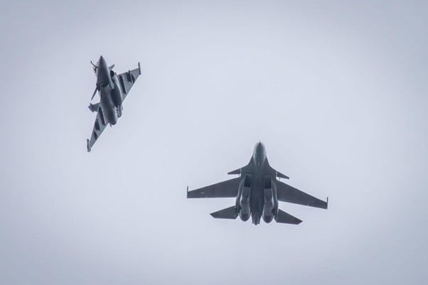 Su-30MKI and Rafale Jets Begin Joint Missions as India and France Launch Exercise Garuda 25