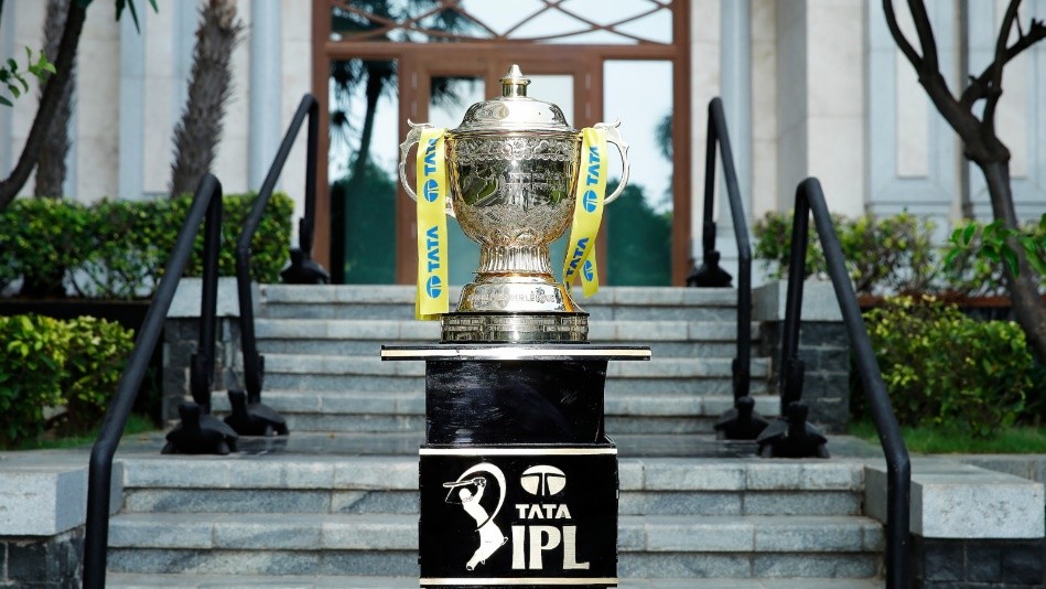 IPL giants clash in high-stakes rivalry week