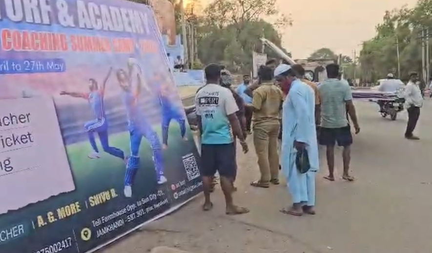 Bagalkot officials remove political banners ahead of election