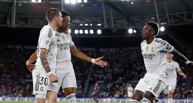 Real Madrid extend winning streak with Levante win