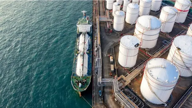 Russian Oil Becomes Cheaper for India as US Pressure Mounts