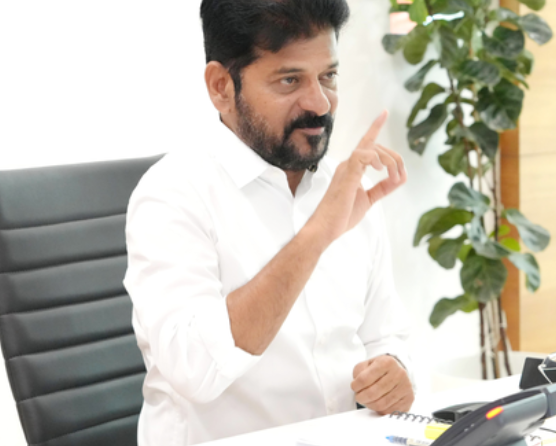 ‘RTC driver’s self-immolation is murder by Revanth Reddy govt’