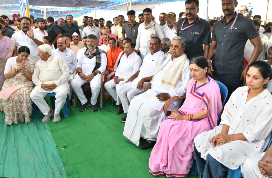 Emotional farewell held for Minister Sudhakar in Chitradurga