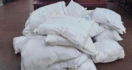 Police seize 450 Kg gutka near Chengam