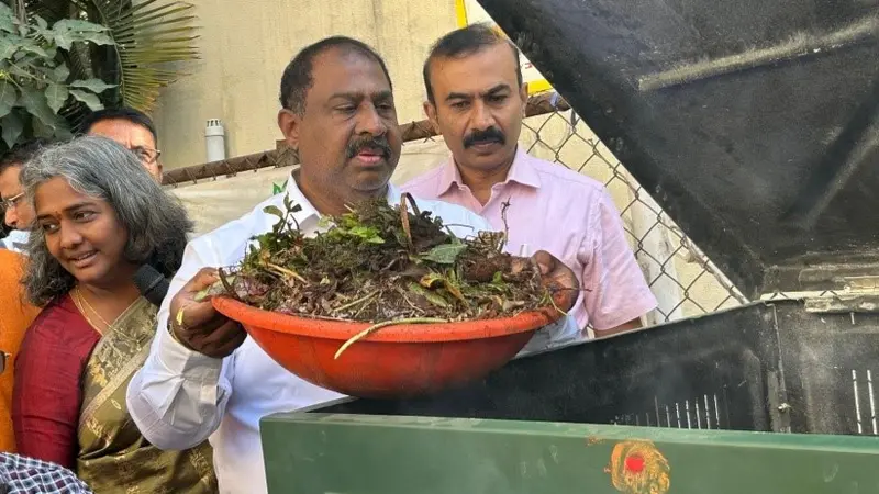 Residents of HSR layout turn 500kg of waste into compost every day