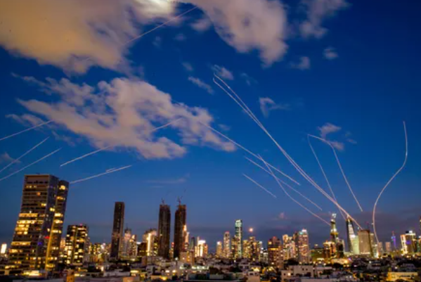 Pilot body urges DGCA to halt flights over Mideast conflict zones