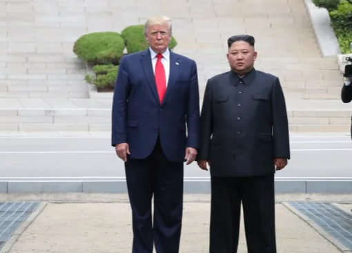 Seoul urges Kim, Trump to hold talks