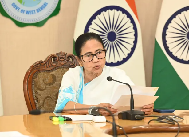 Over one crore visit Mamata’s APAS camps