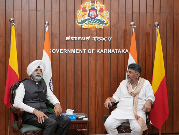Meeting with Shri Mohinder Singh Gilzian focuses on expanding Congress outreach worldwide