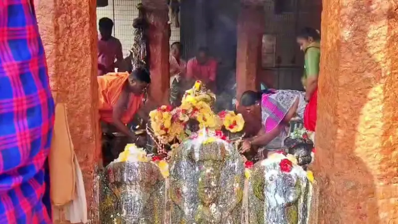 Devotees gather for Champashashti at Ghati Subrahmanya